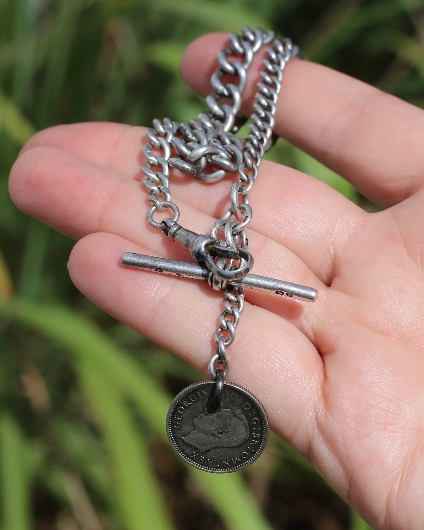 1907 Single Graduated Chester Made Curb Watch Chain with T-bar and 1945 Threepence and Single Albert Clasp, 30cm or 11.75 inches, 30.54g