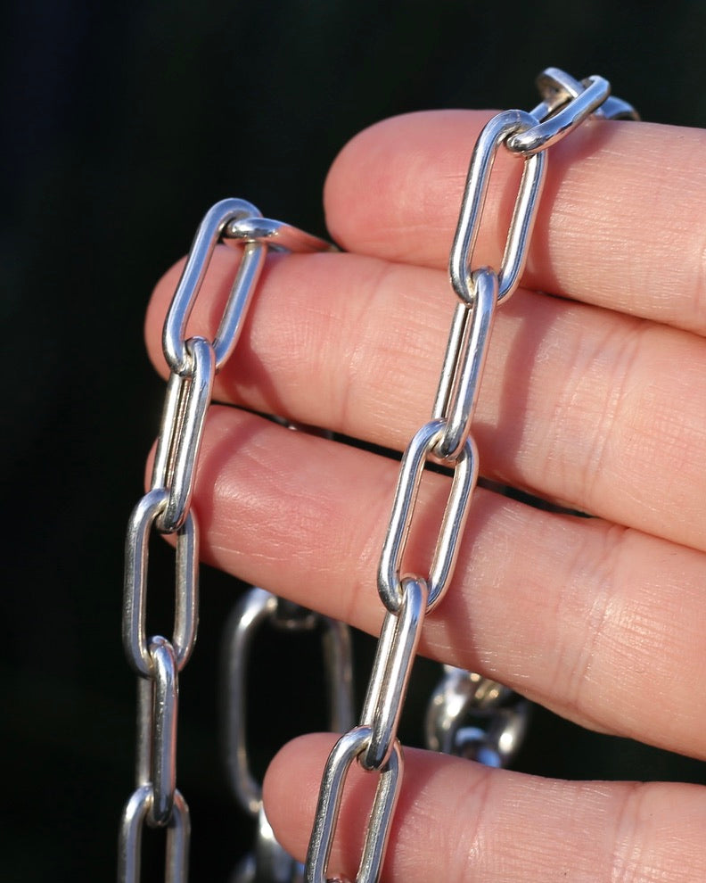 Australian Brand Semi Hollow Chunky Silver PaperClip Style Necklace, 39.7g, 45.5cm
