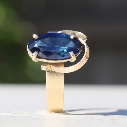 1980s 4ct Australian Parti Sapphire Retro Ring, 9ct Yellow Gold, size X or 11.5 (easily sizeable) with valuation