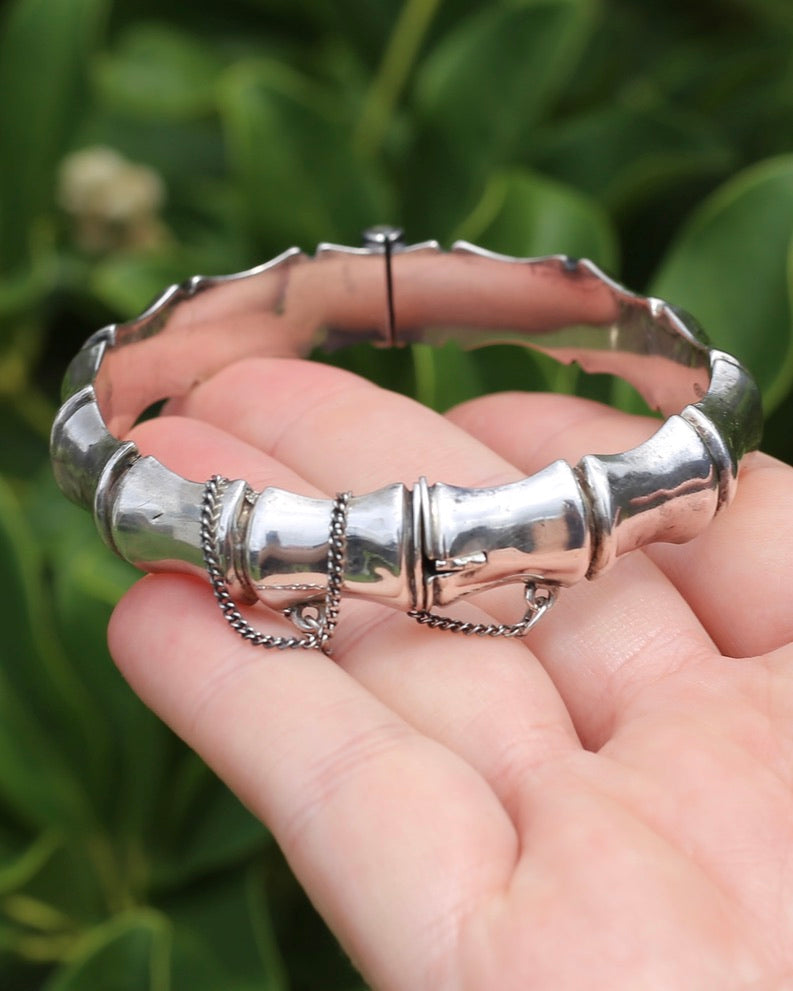 1962-1963 Birmingham Made Silver Bamboo Hinged Bangle with Safety Chain, Sterling Silver, 17.96g