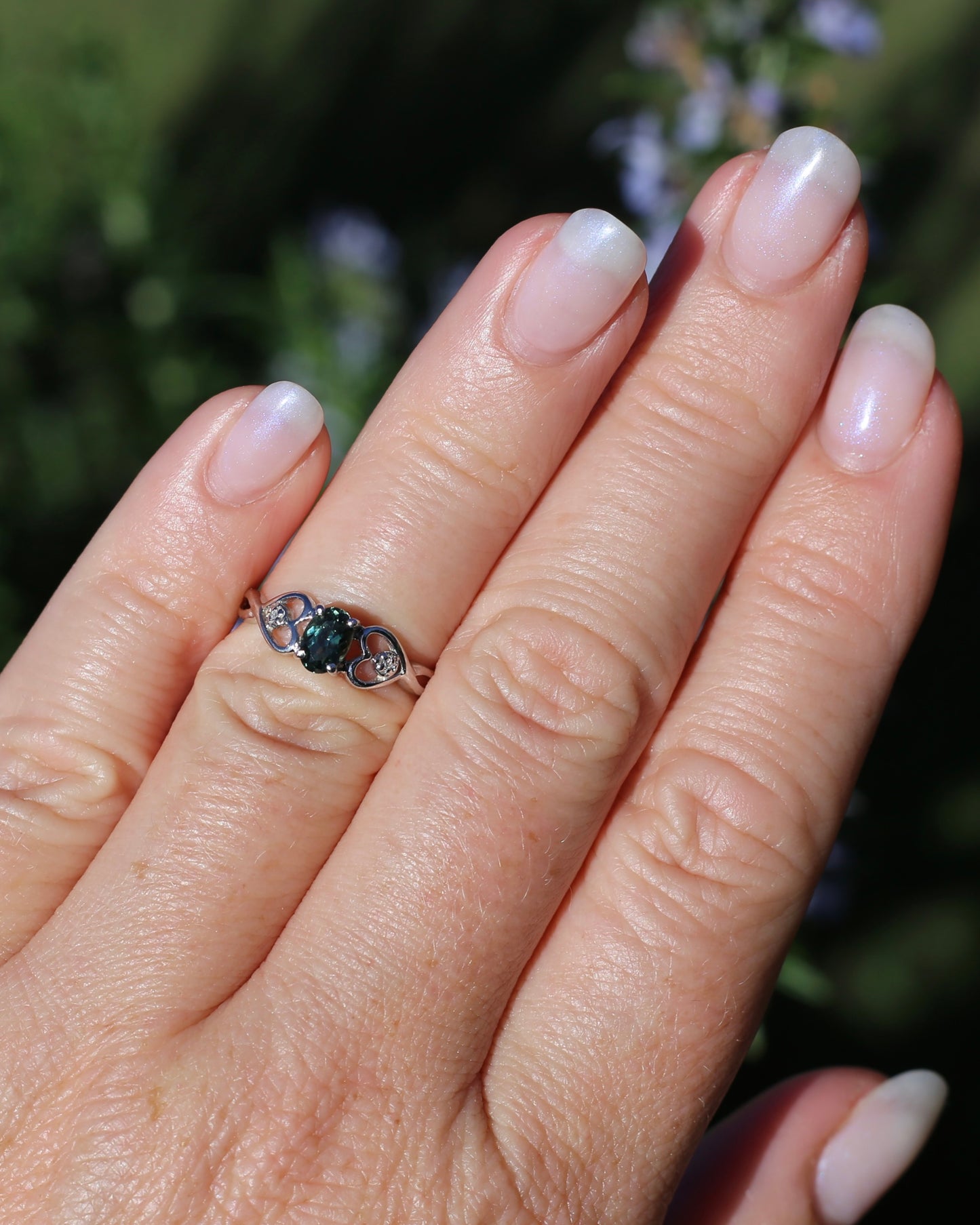 0.7ct Natural Green Parti Sapphire with tiny Diamond Set Heart Shoulders, 9ct White Gold, size K or 5.25, 1.27g