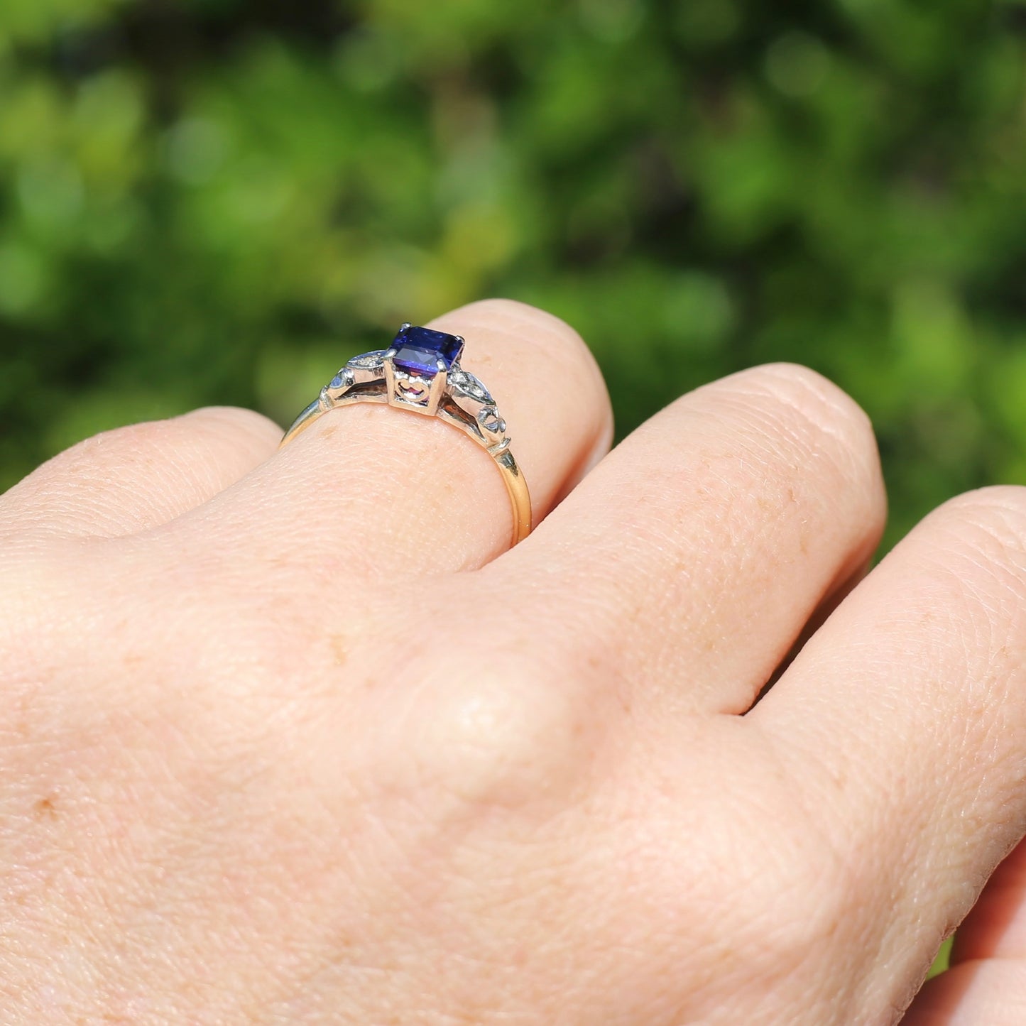 1930s Square Emerald Cut Blue Sapphire, 18ct Yellow and White Gold, size Q1/2 or just over 8.25