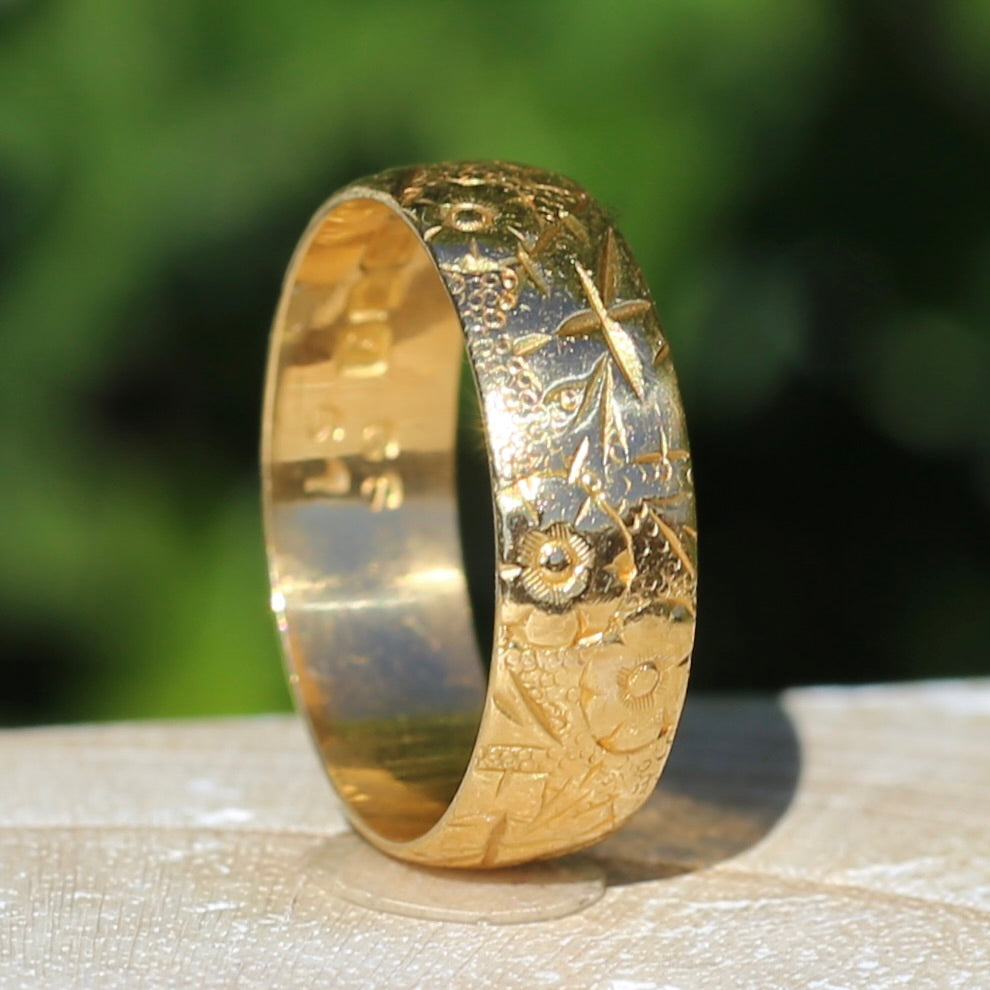 1964 22ct Half Round Band with Crisp Floral Engravings, size U1/2 ot 10.5 (fits about T1/2 or 9.75)