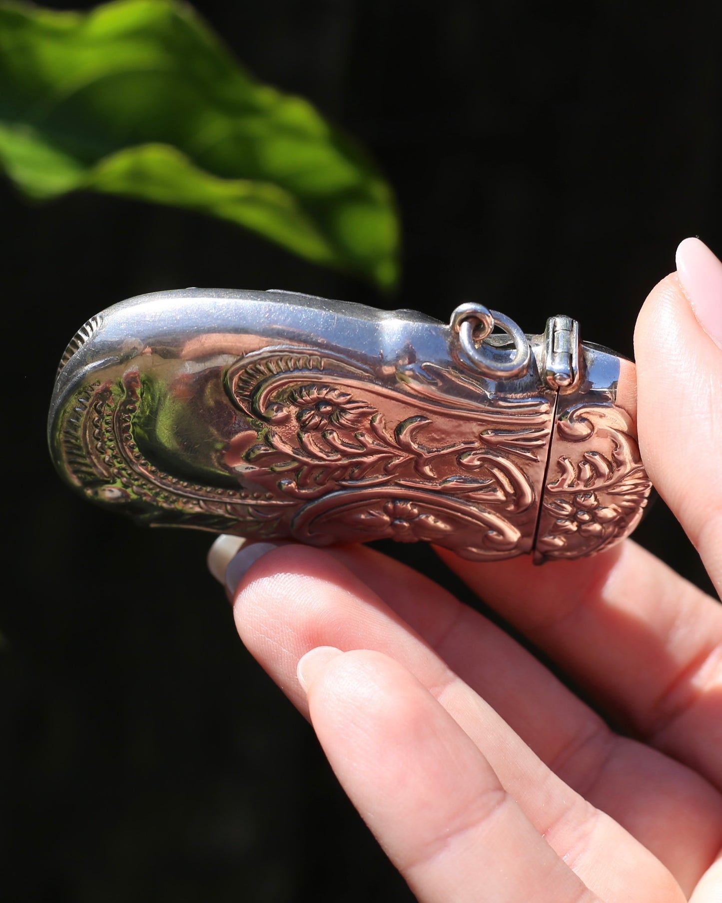 Art Nouveau Inspired Floral Repousse Vesta Case, Sterling Silver, 30.6g