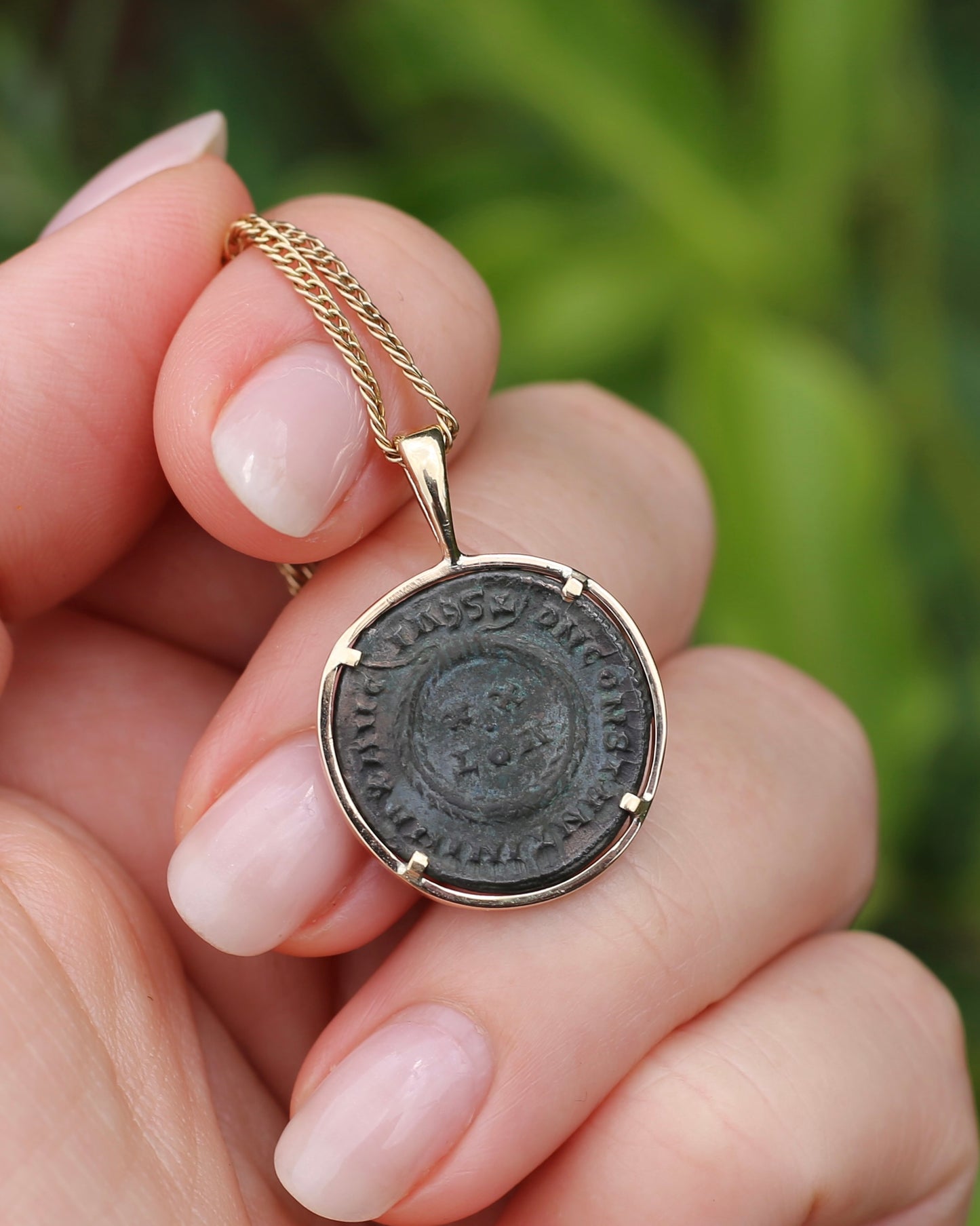 Handmade Gold Coin Frame, 4 claw, featuring Constantine The Great, 307-337 AD