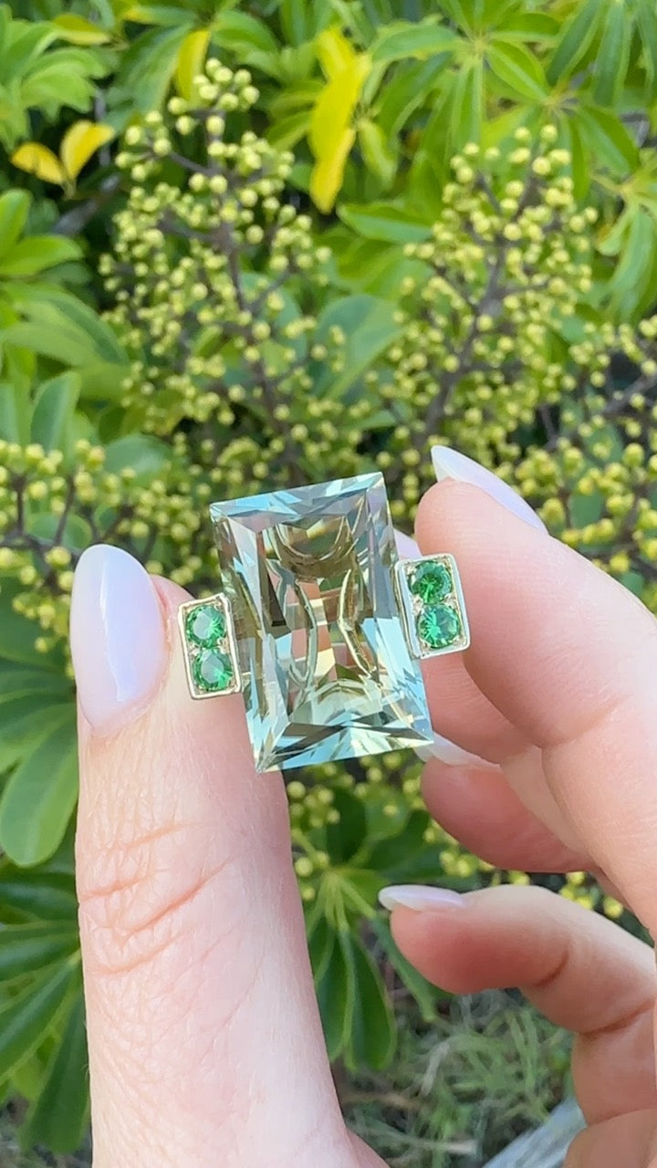 Vintage 15ct Prasiolite Green Quartz and Chrome Diopside Cocktail Ring, size U or 10