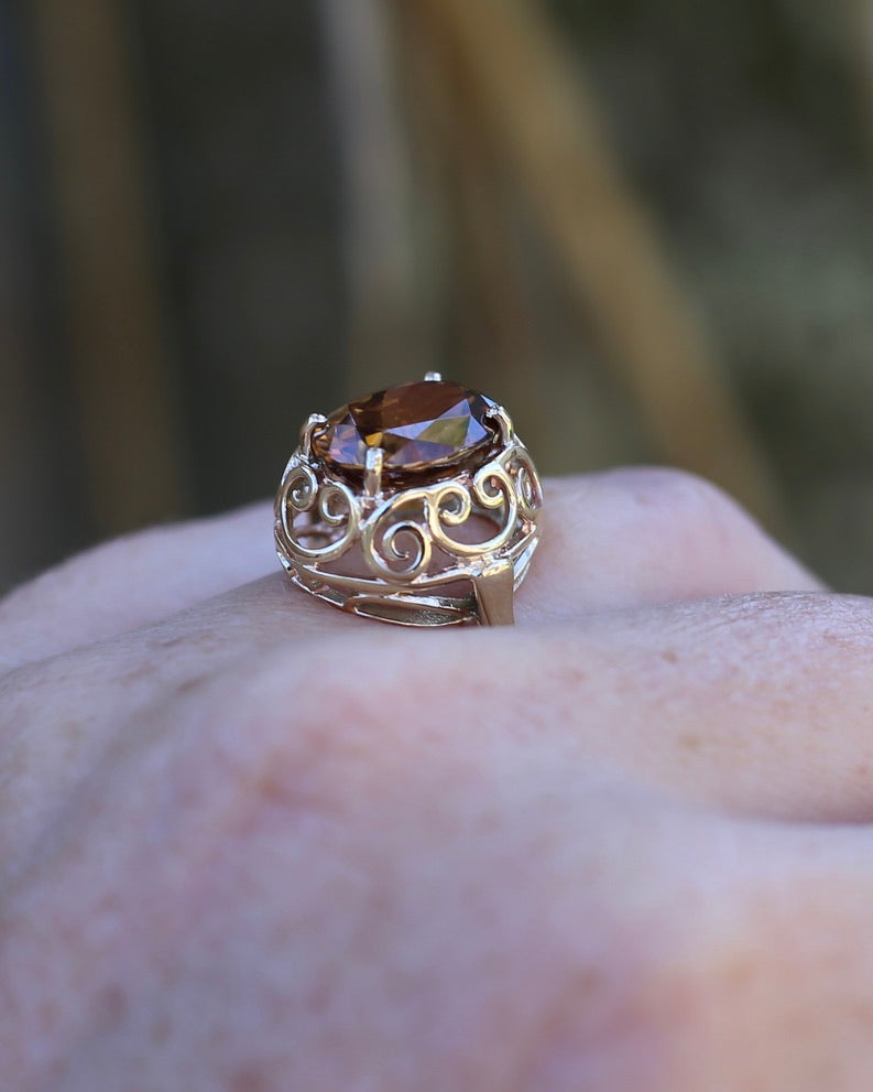 6.9ct Oval Natural Zircon in Raised Filigree Setting, 10ct Yellow Gold, size M1/2 or 6.5, 4.83g
