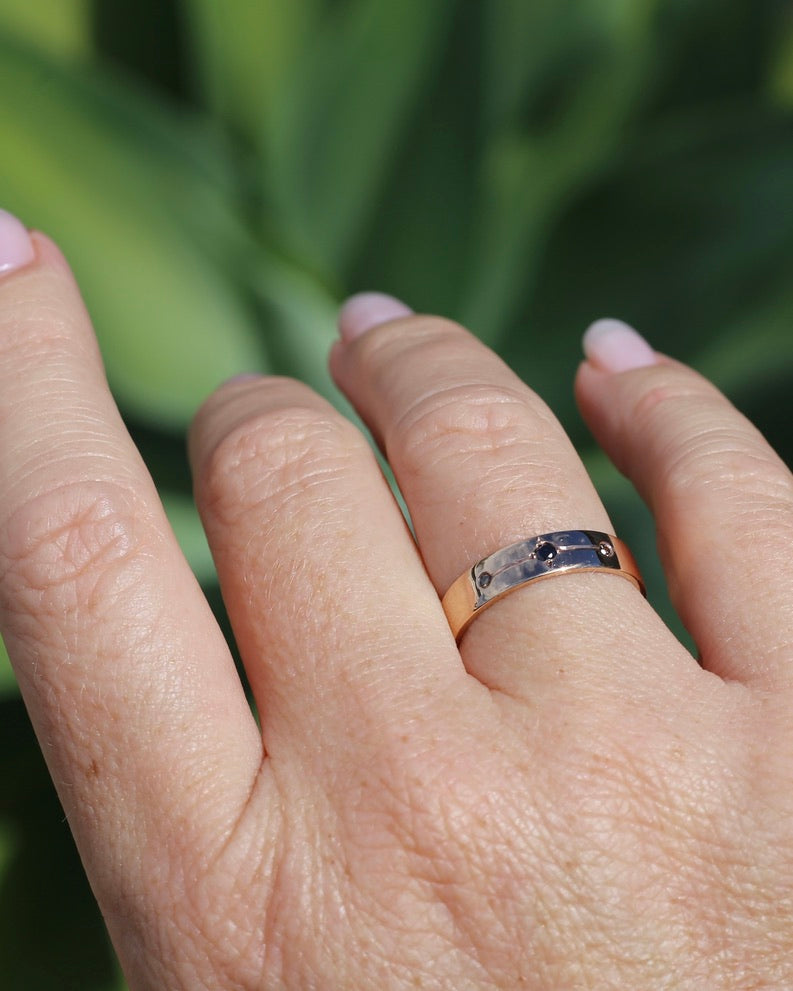 Black and Champagne Set Diamond Band, 9ct Rose Gold, size 8.5 or just over Q1/2 - fits more like a Q or just under 8.25, 3.0g