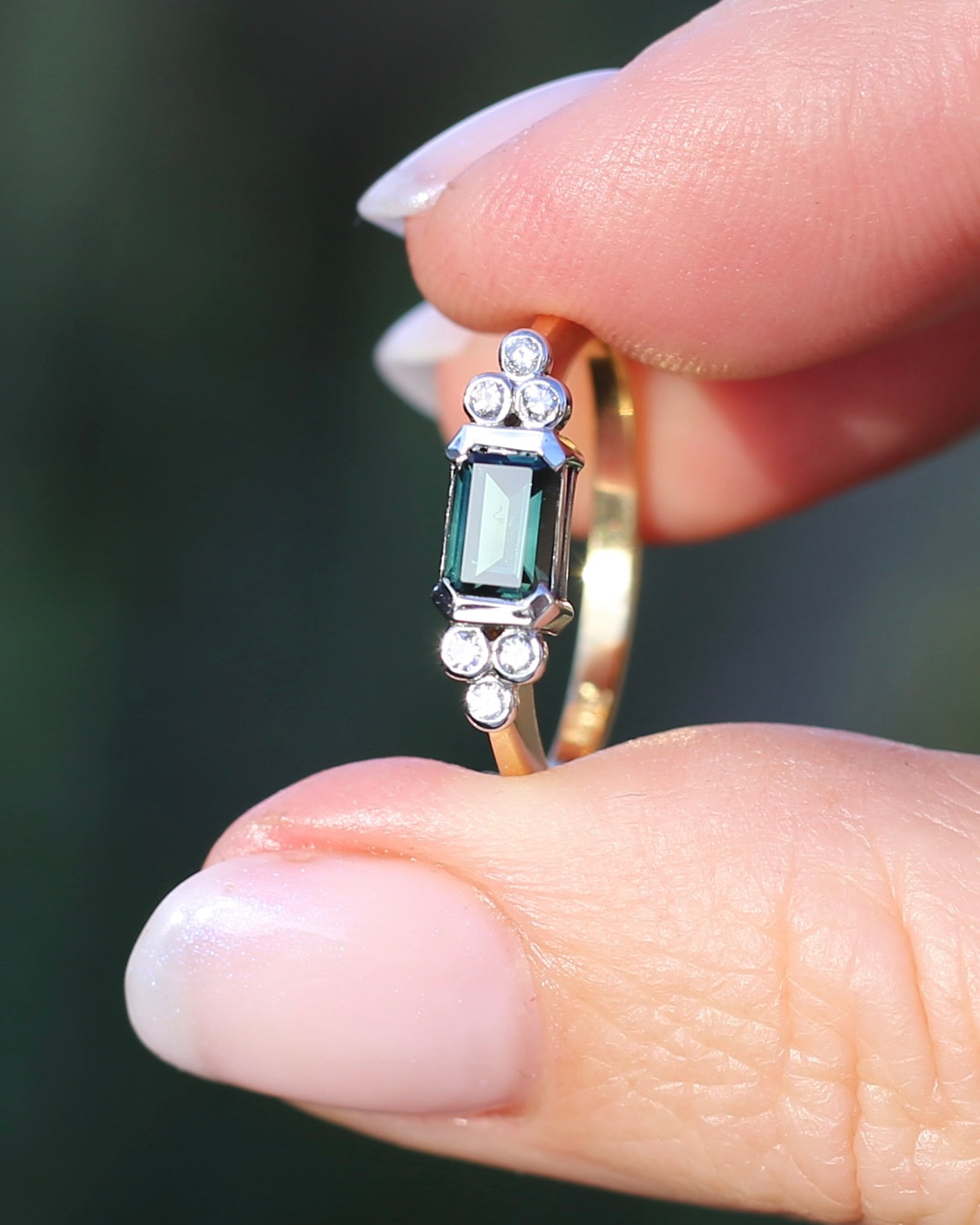 Vintage East West Set Natural Sapphire and Diamond Ring, 18ct Yellow and White Gold, size O or 7.25, 3.36g, with valuation