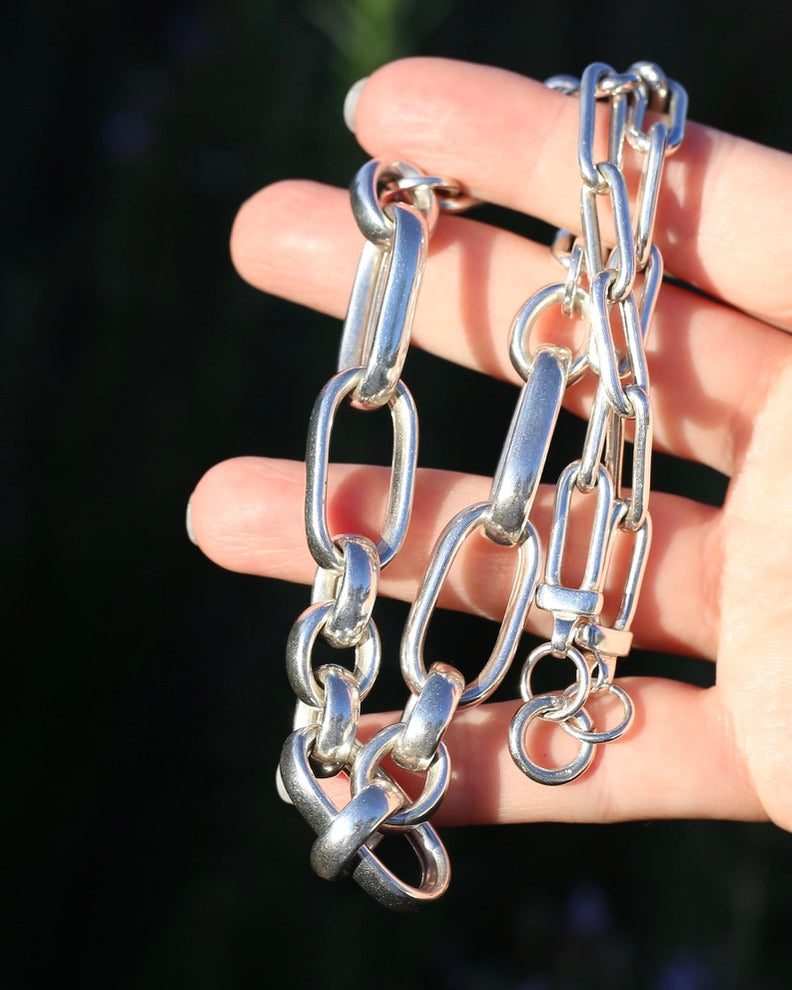 Australian Brand Semi Hollow Chunky Silver PaperClip Style Necklace, 39.7g, 45.5cm