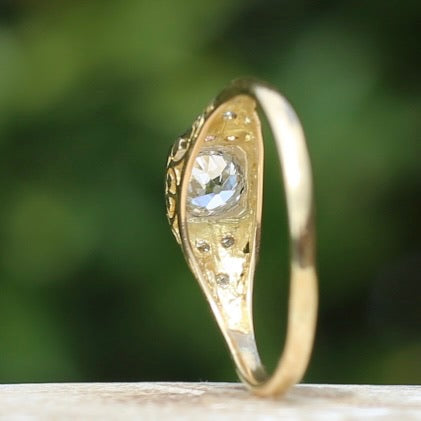 Antique Circa 1915 Old European Cut Solitaire, 18ct White and Yellow Gold, size M1/2 or 6.5