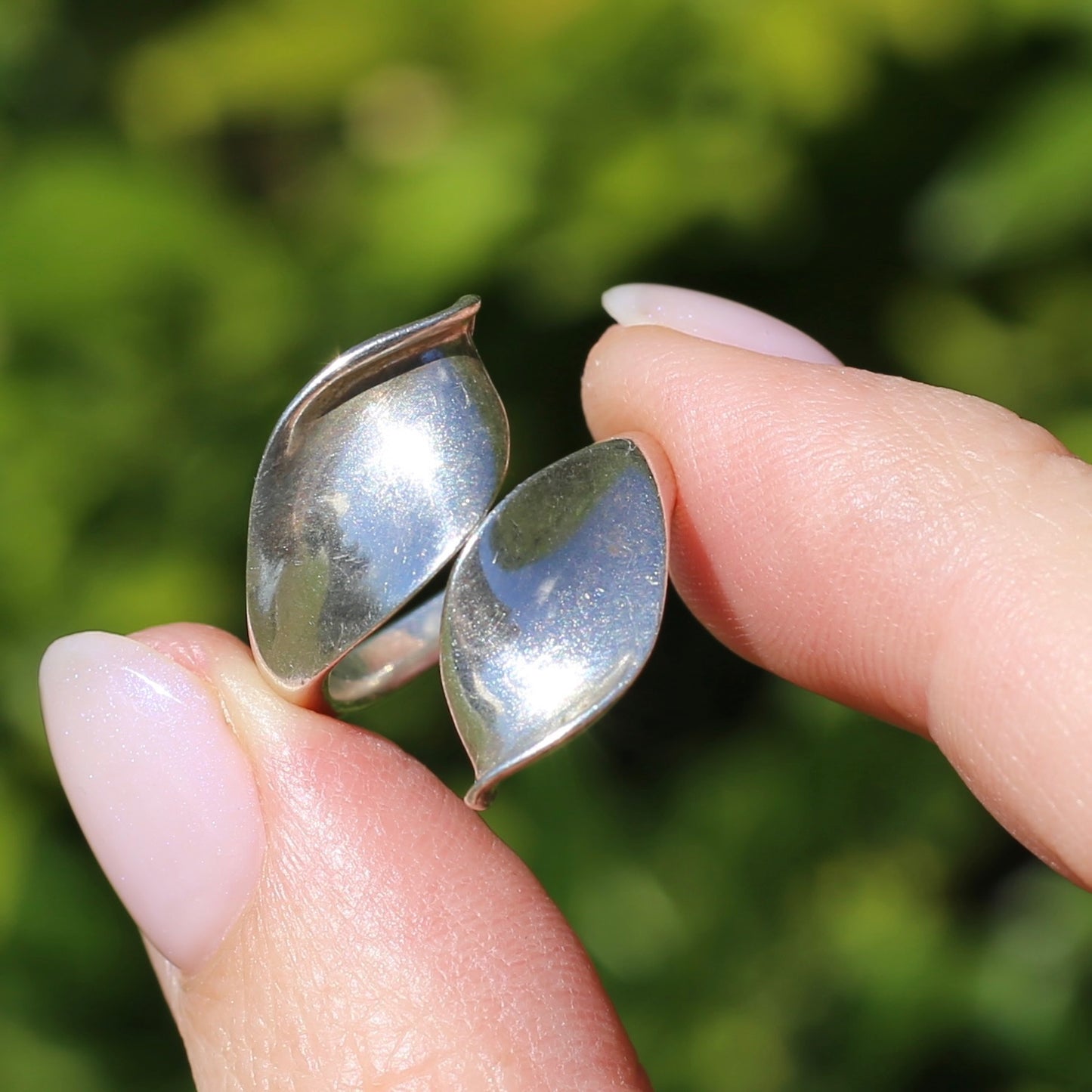 Two leaf Silver Ring, Sterling Silver, sizeable