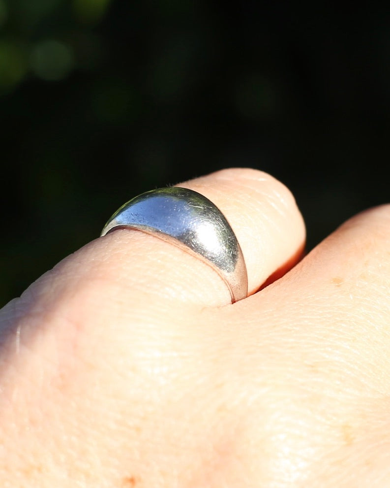 Vintage Silver Bombe Ring, Sterling Silver, size 6.25 or M, 2.6g