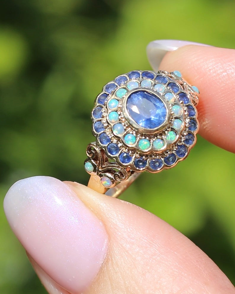 Natural Sapphire and Opal Cluster Ring, 9ct Yellow Gold, size P or 7.5, 4.04g