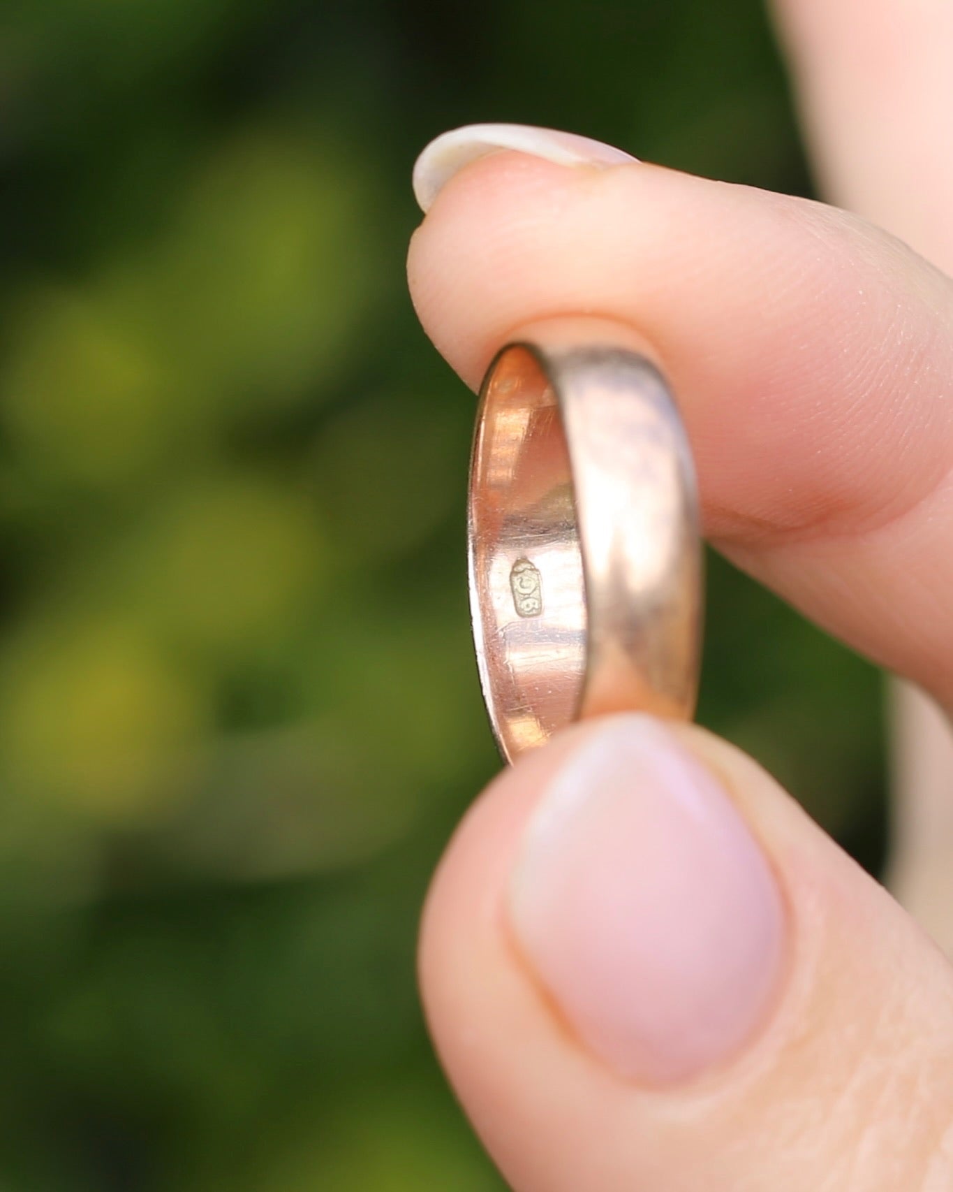 Vintage Rosey Gold Half Round Chunky Wedder, 9ct Old Rosey Gold, size 9 or R1/2 (fits more like a Q1/2-R due to width)