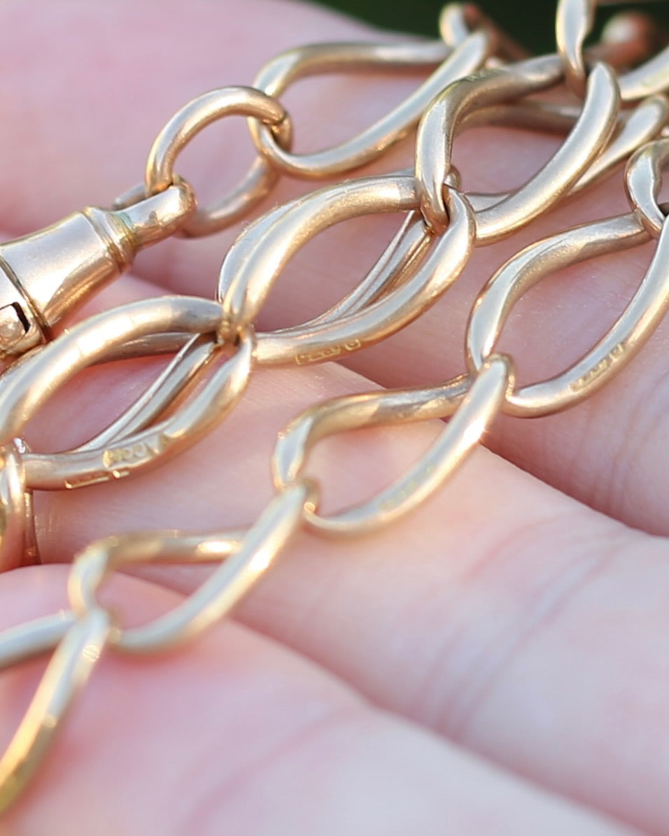 Old Rosey Gold Wide Oval Hallmark Linked Chain with Single Albert Clasp, 20.25g, 16 Inches or 41cm