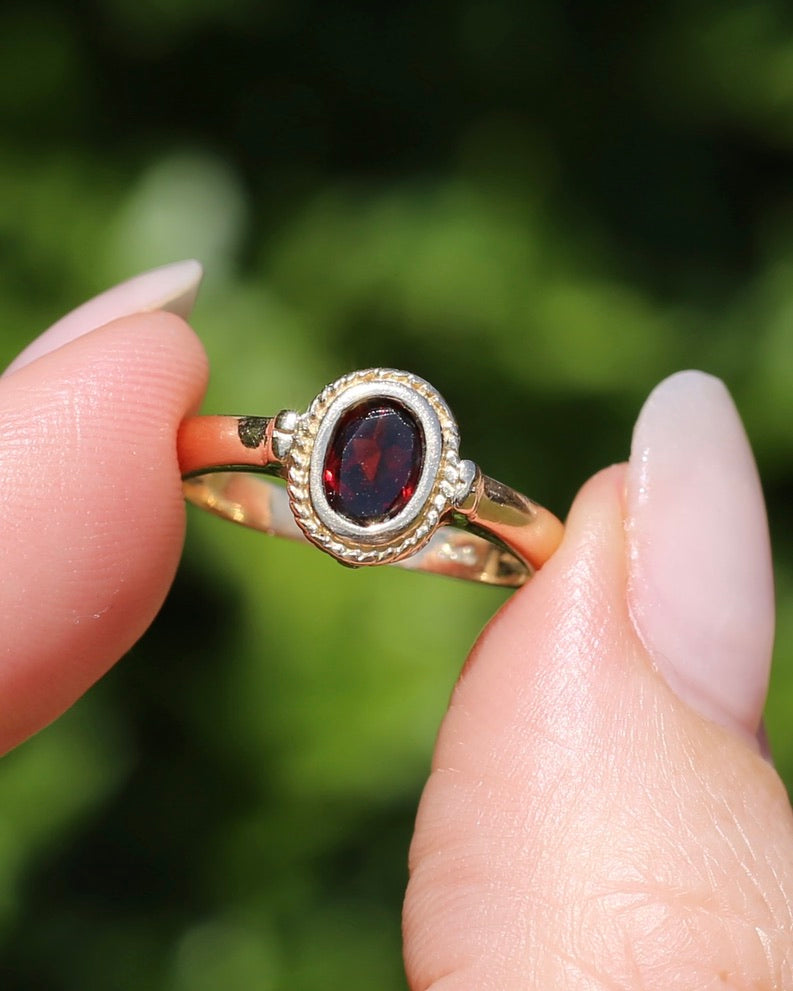 Bezel Set Garnet, 9ct Yellow Gold, size N or just over 6.5, 2.20g