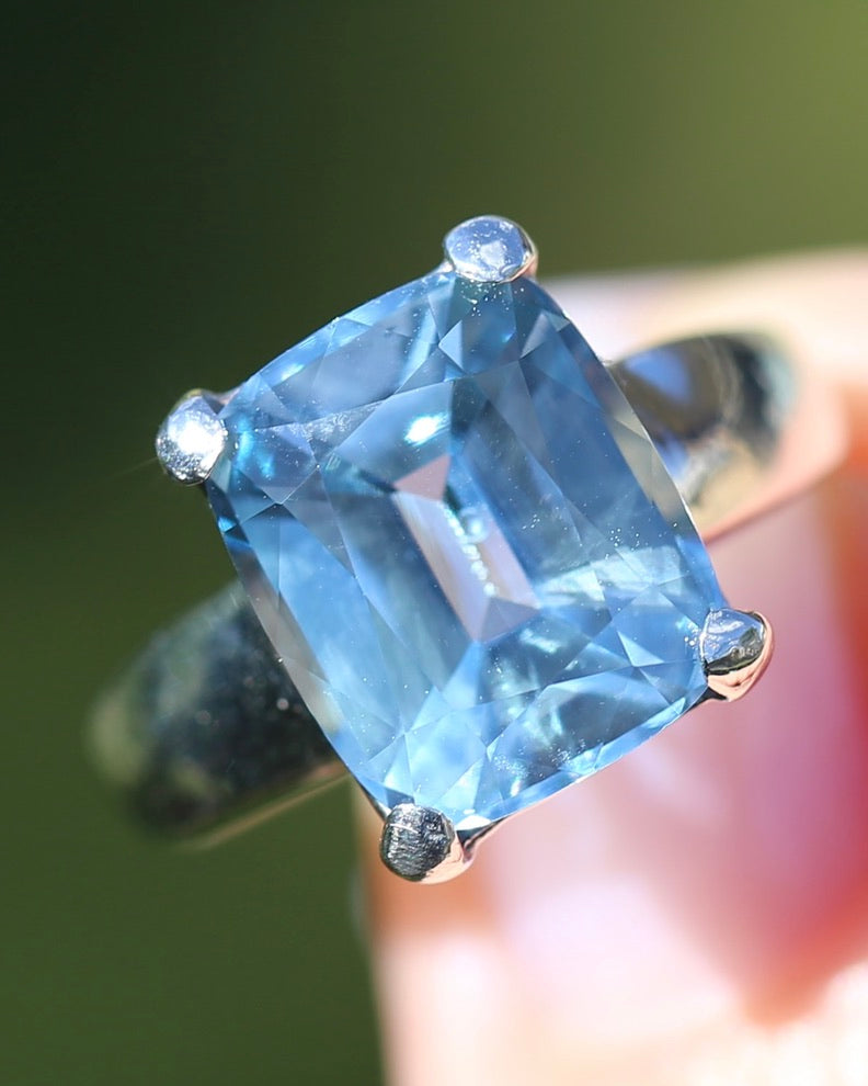 5ct Cushion Cut Natural Blue Topaz Ring, Sterling Silver, size N or 6.75, 5.02g