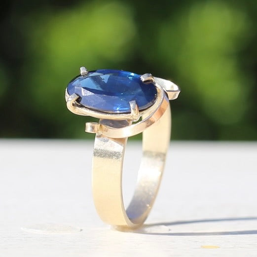 1980s 4ct Australian Parti Sapphire Retro Ring, 9ct Yellow Gold, size X or 11.5 (easily sizeable) with valuation