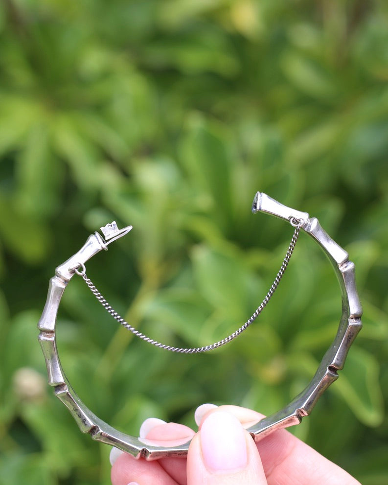 1962-1963 Birmingham Made Silver Bamboo Hinged Bangle with Safety Chain, Sterling Silver, 17.96g
