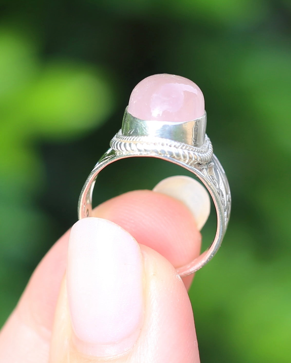 Rose Quartz Cabochon Ring, Sterling Silver, size P or 7.5 - fits more like an O or 7.25, 6.3g