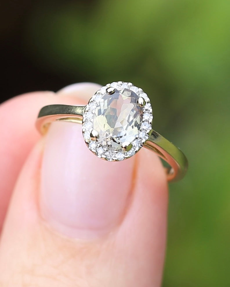 1.2ct Unheated Natural Golden Tanzanite in Diamond Halo, 10ct Yellow Gold, size O1/2 or just over 7.25, 3.0g