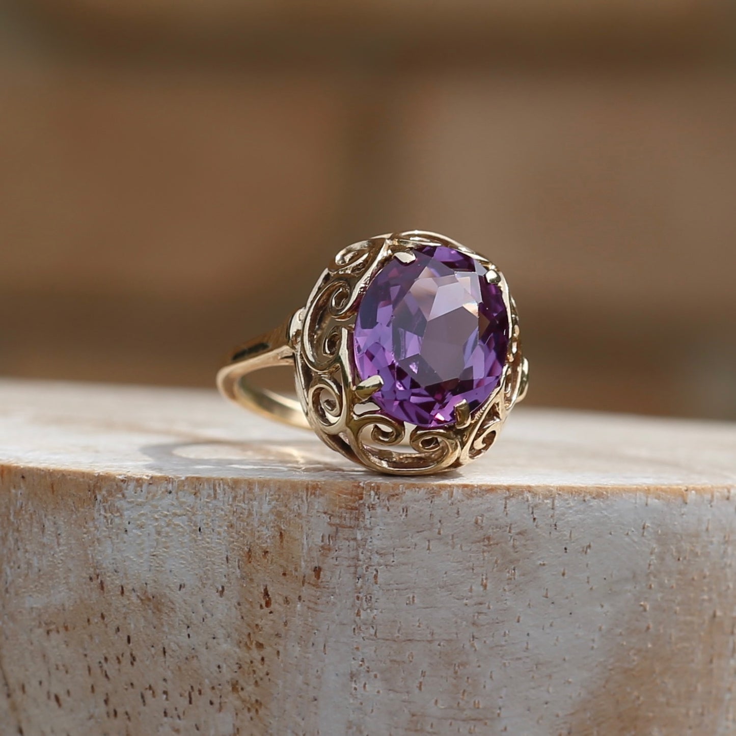 Synthetic Colour Change Purple Sapphire in Filigree Gold Ring, 10ct yellow gold,  size M1/2 or just under 6.5