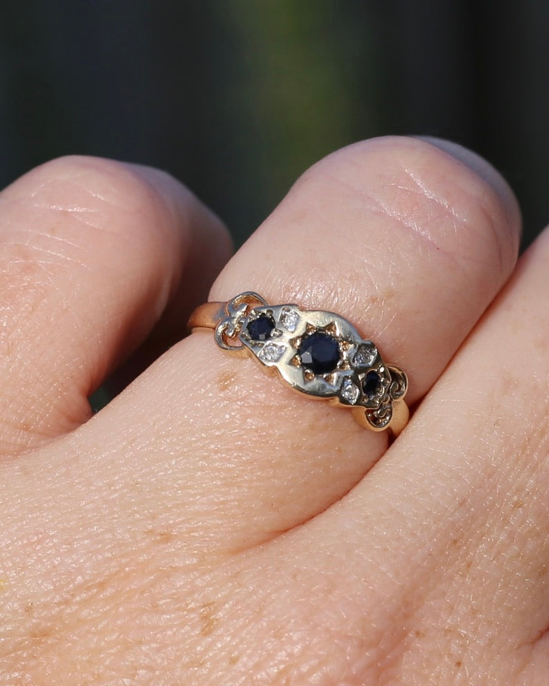 Star Set Dark Sapphire and Diamond Ring, 9ct Yellow Gold, size O1/2 or 7.5, 1.99g