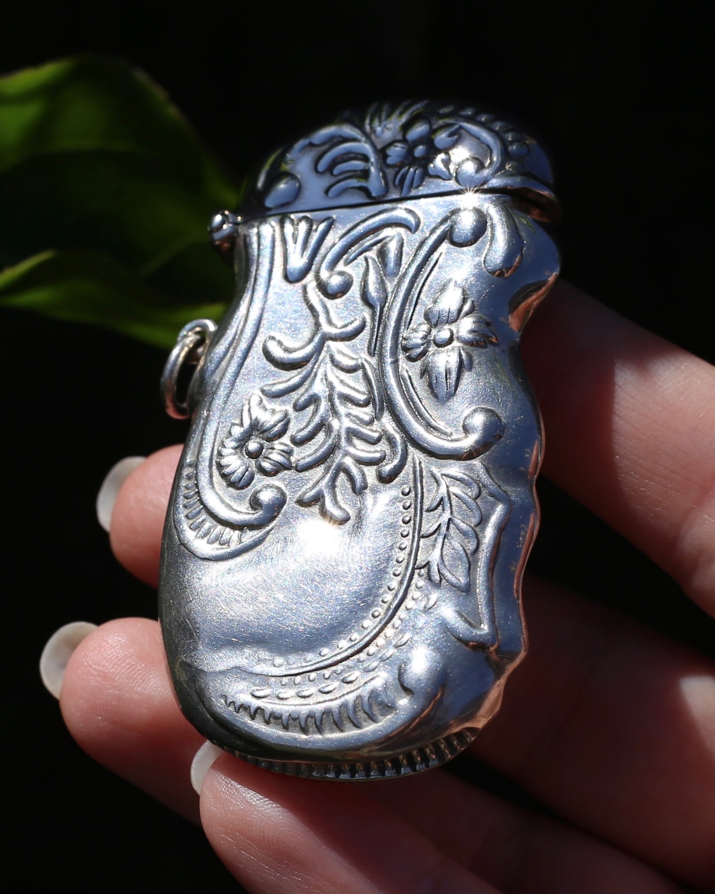 Art Nouveau Inspired Floral Repousse Vesta Case, Sterling Silver, 30.6g