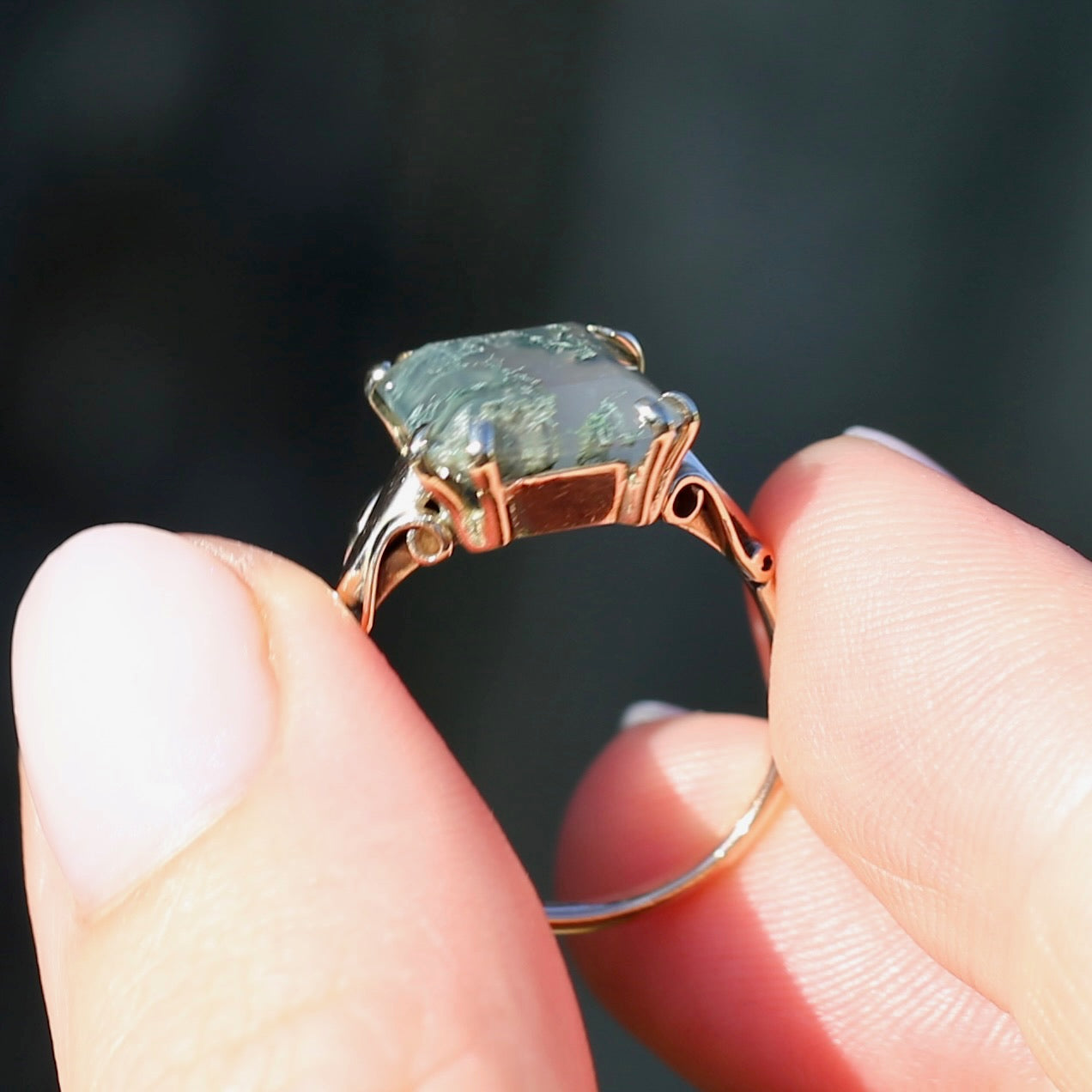 4.95ct Emerald Cut Moss Agate Ring with Fabulous Double Claws, 9ct Older Rosey Gold, size N1/2 or 6.75