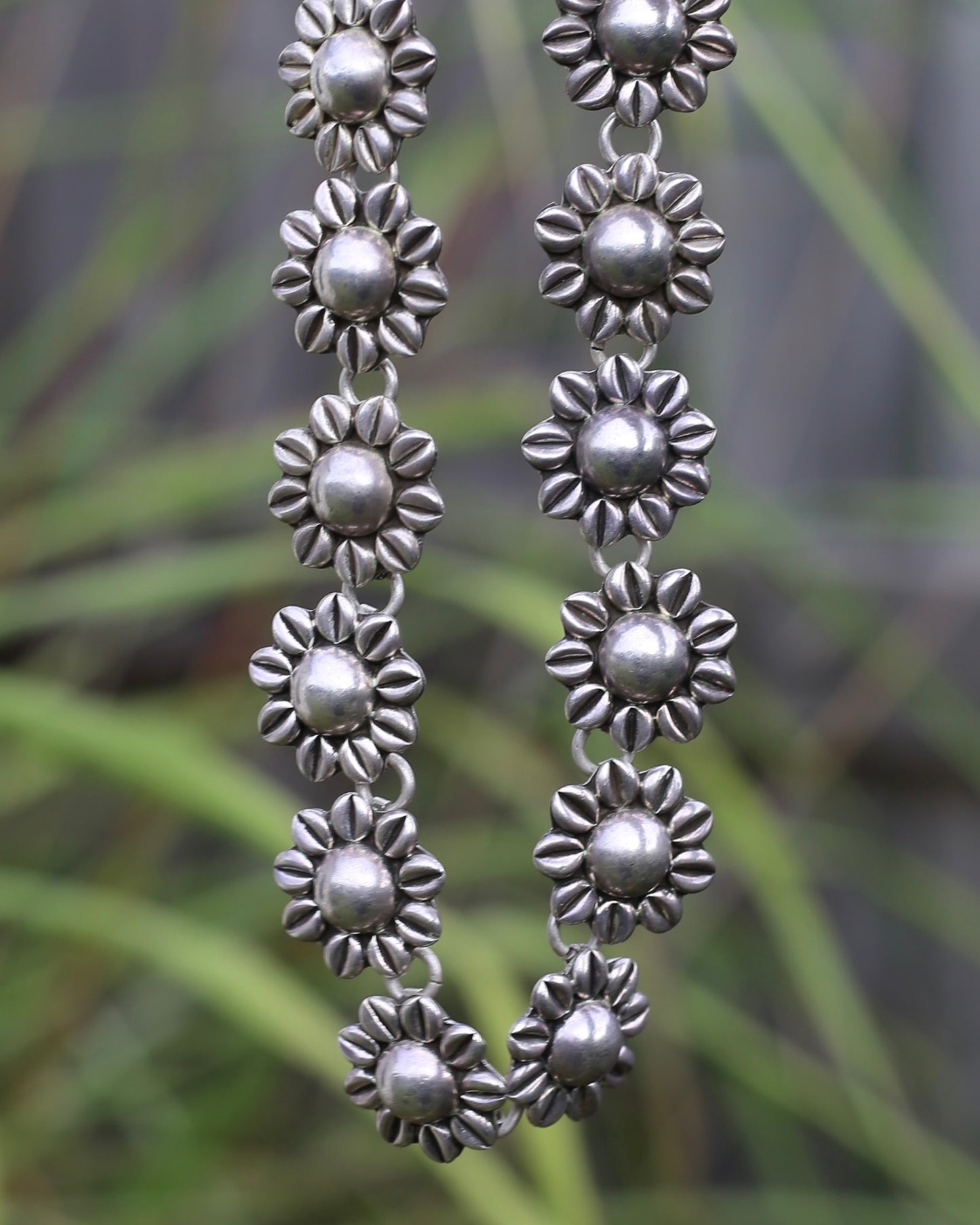 Chunky Vintage Mexican Silver Daisy/ Sunflower Necklace, Sterling Silver, 44cm or 17.25 inches, 98.52g