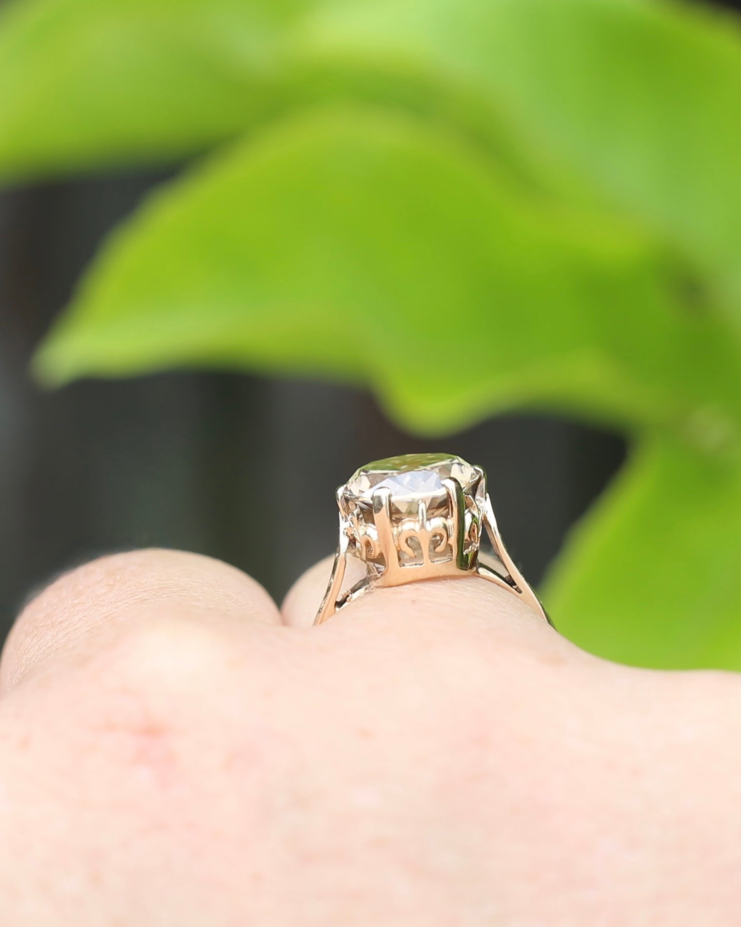 5.68ct Oval Natural Australian Zircon, In 1973 Birmingham Made Ring, 9ct Yellow Gold, size O1/2 or 7.5, 3.41g