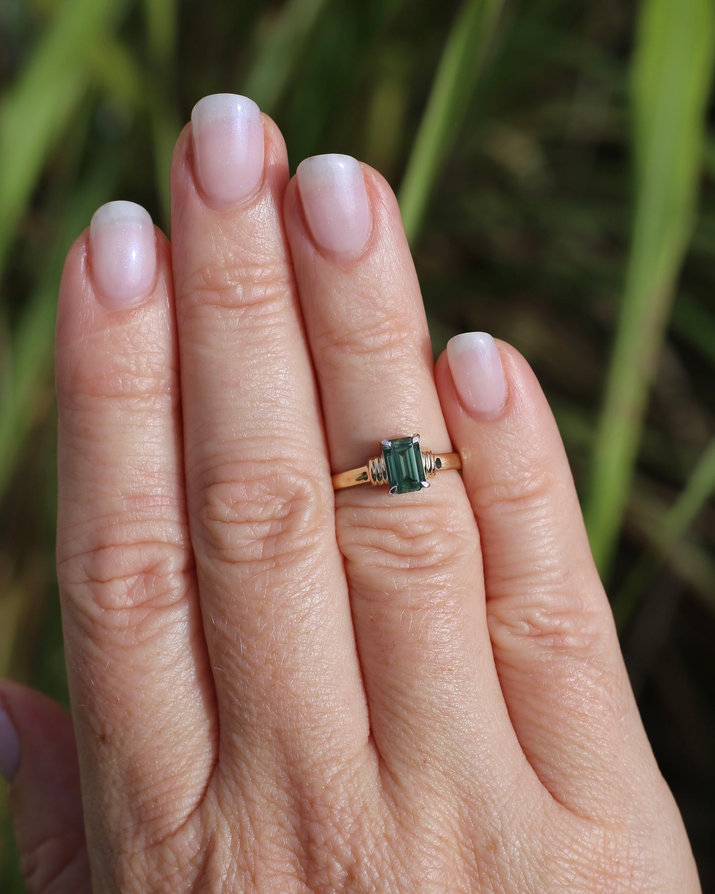 1.3ct Natural Green Emerald Cut Sapphire, 9ct White and Yellow Gold, size K1/2 or 5.5, 2.0g