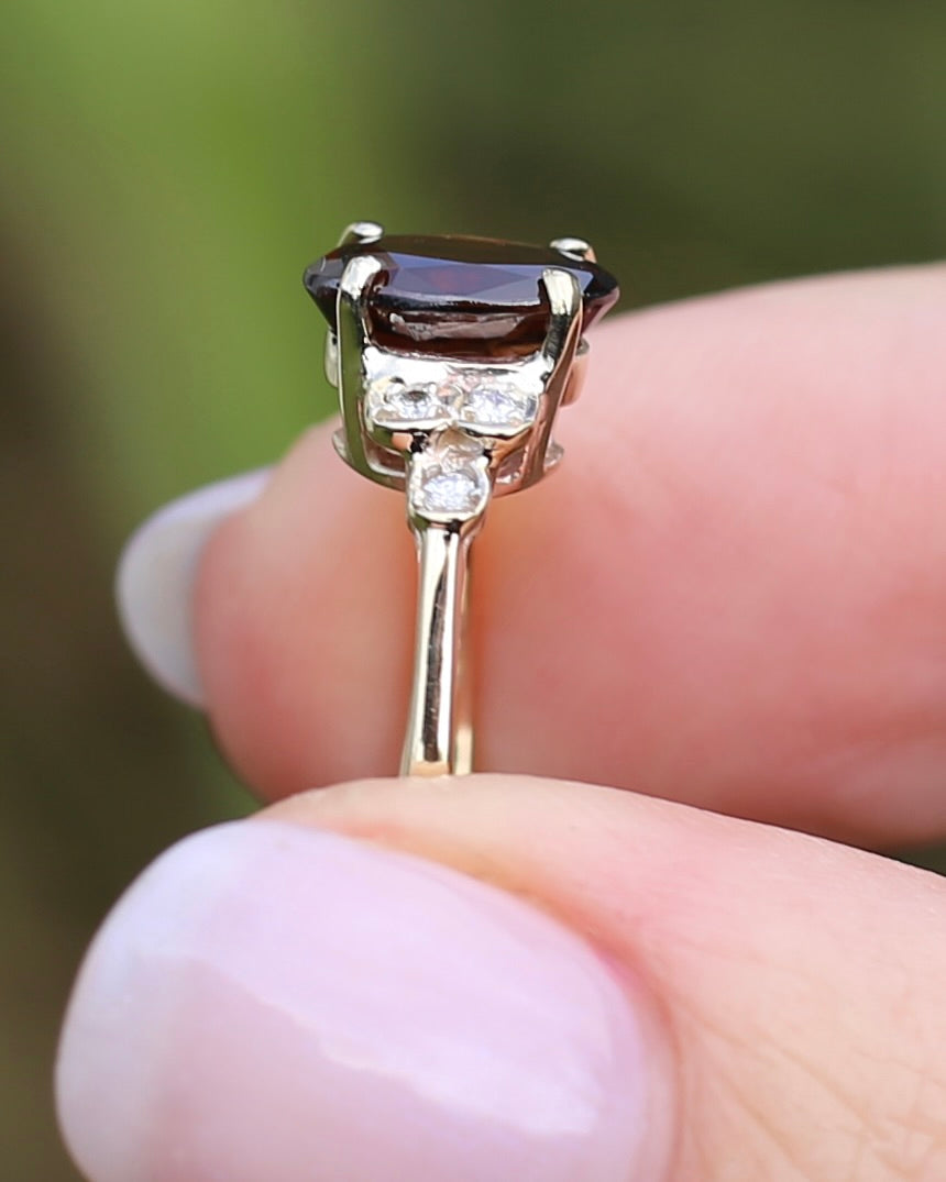 2.45ct Deep Red Whisky Zircon and Diamond RIng, 9ct Yellow Gold, size L or 5.75, 2.33g