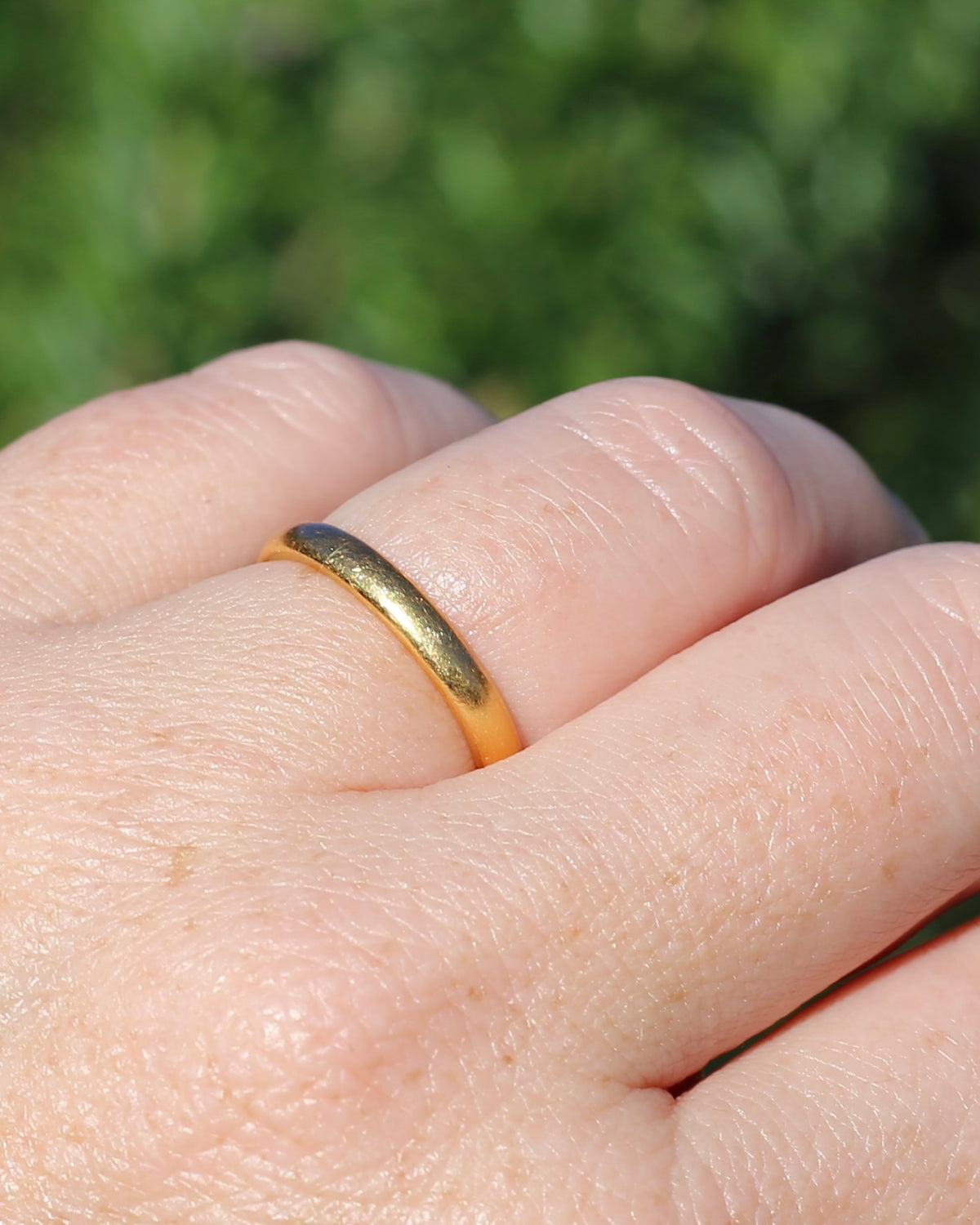 1928 Birmingham Made 22ct 3mm Wedder, 22ct Yellow Gold, size N1/2 or just over 6.75, 3.81g