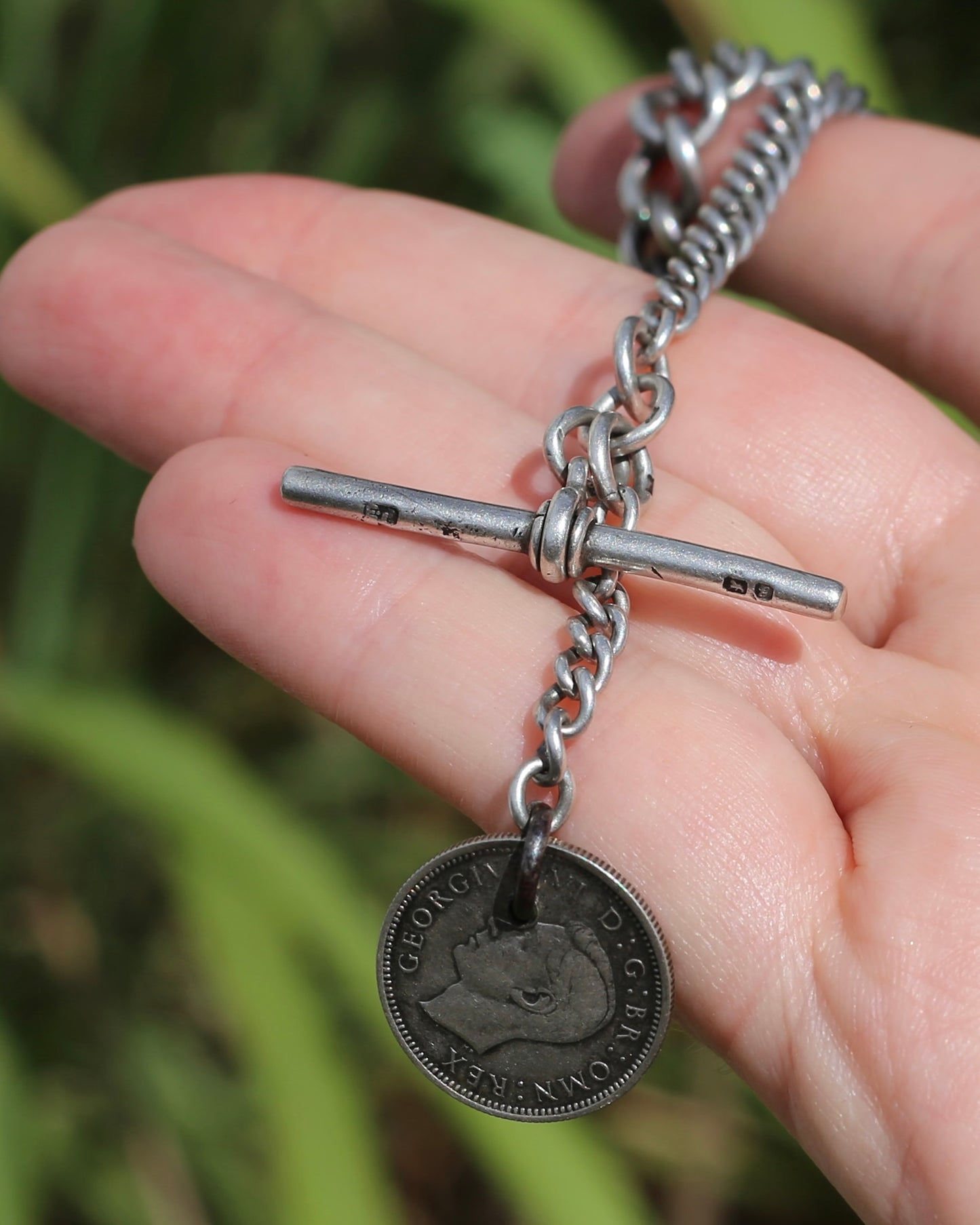 1907 Single Graduated Chester Made Curb Watch Chain with T-bar and 1945 Threepence and Single Albert Clasp, 30cm or 11.75 inches, 30.54g
