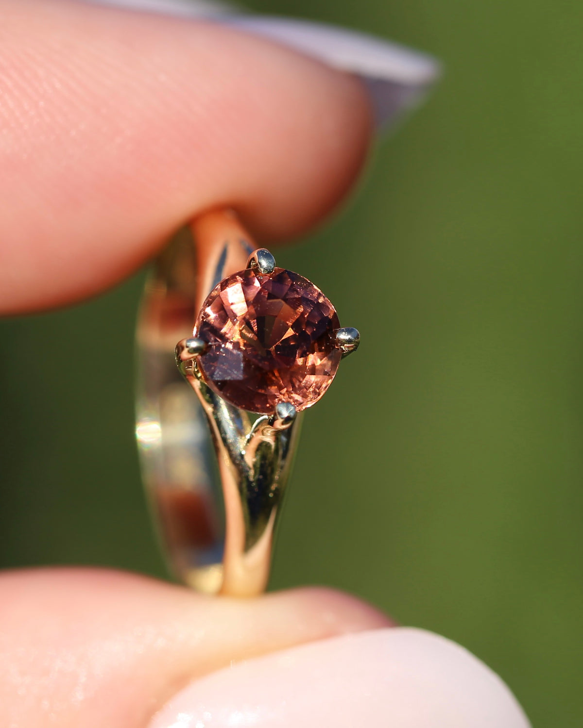 1.4ct Natural Peachy Orange Tourmaline Ring, 9ct Yellow Gold, size N1/2 or 7, 1.51g