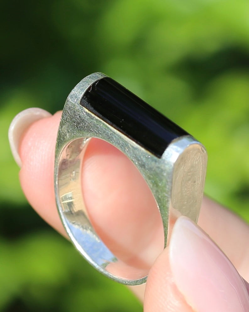 Curved Onyx and Silver Ring, Sterling Silver, Size V1/2 or 10.75, 8.4g