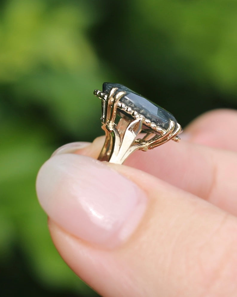 8.4ct Opaque Blue Sapphire, in Four Double Claw Filigree 9ct Yellow Gold Ring, size J or 4.75, 3.53g