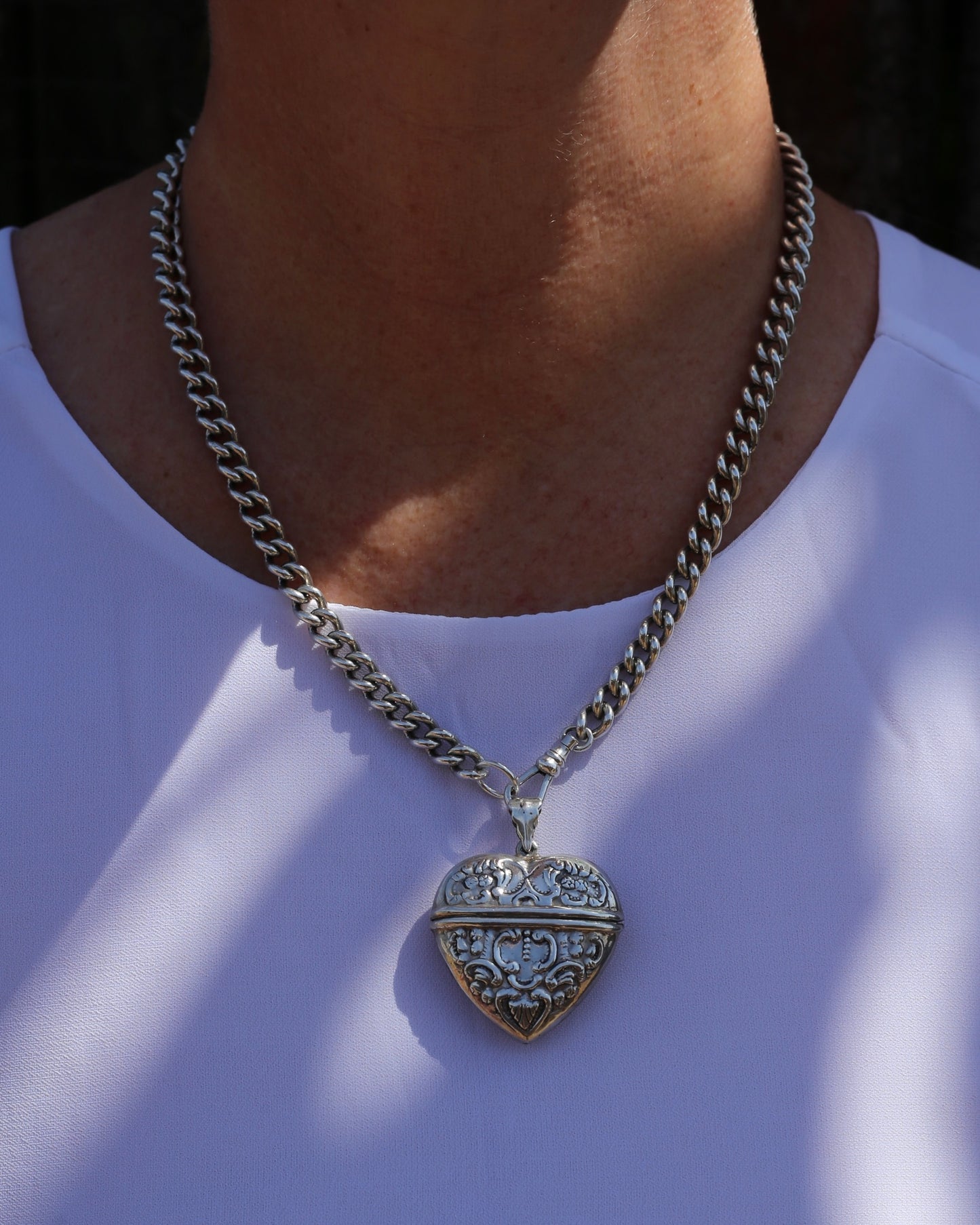 Vintage Heart Shaped Repousse Sterling Silver Vinaigrette Pendant, 12.0g