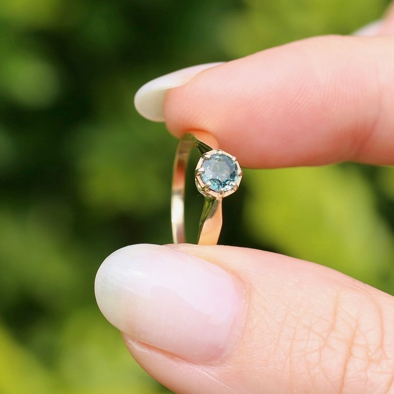 Seafoam Sapphire Solitaire in 8 Claw Setting, 9ct Yellow Gold, size L or just under 5.5