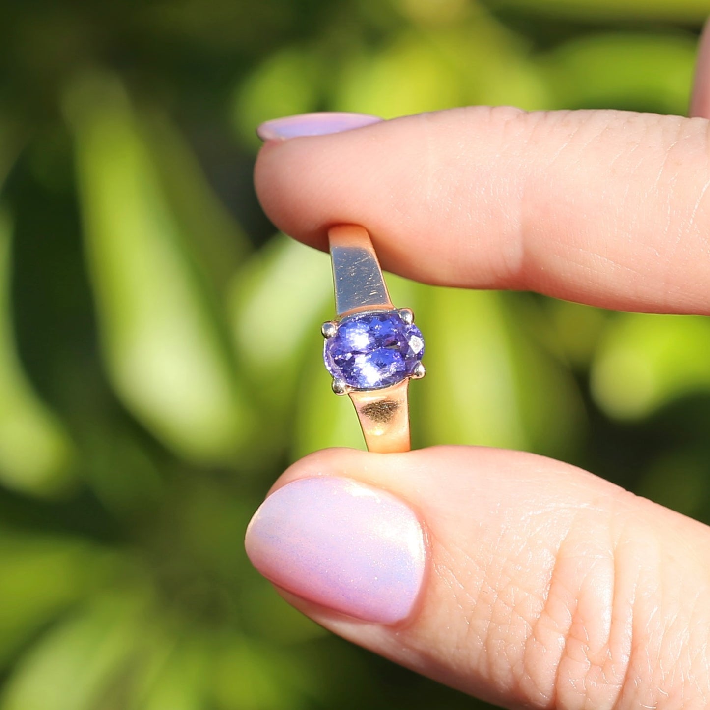 1.25ct Oval Tanzanite Ring, 14ct Yellow Gold, size N or just over 6.5