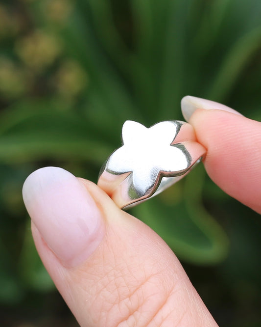 Chunky Vintage Silver Star Ring, Sterling Silver, size L or 5.75, 9.78g