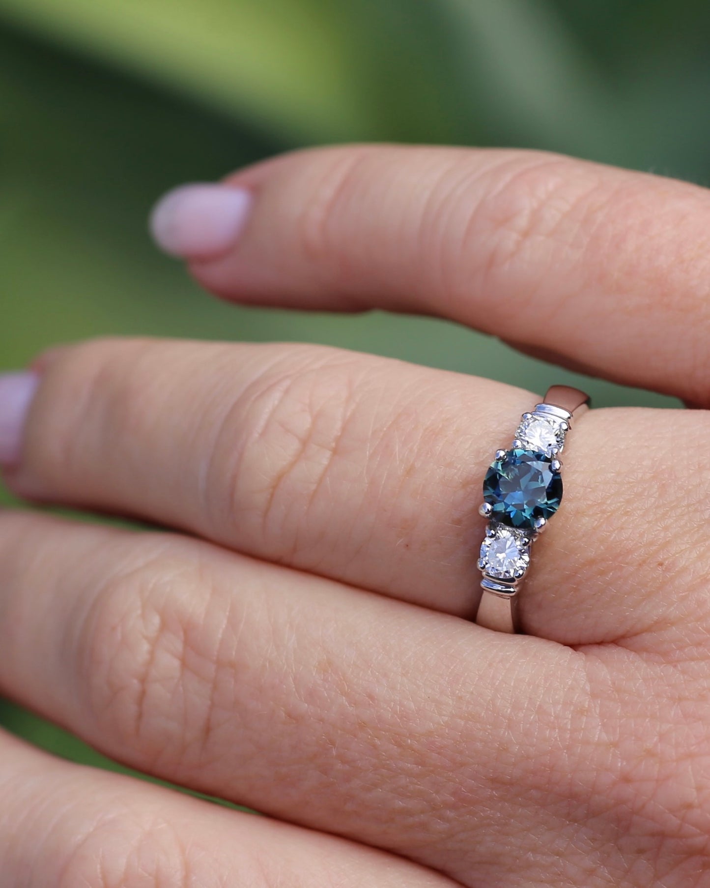 Unheated Eye Clean Parti Sapphire and Natural Diamond Trilogy, 9ct White Gold, size O1/2 or 7.5, 3.01g, with valuation