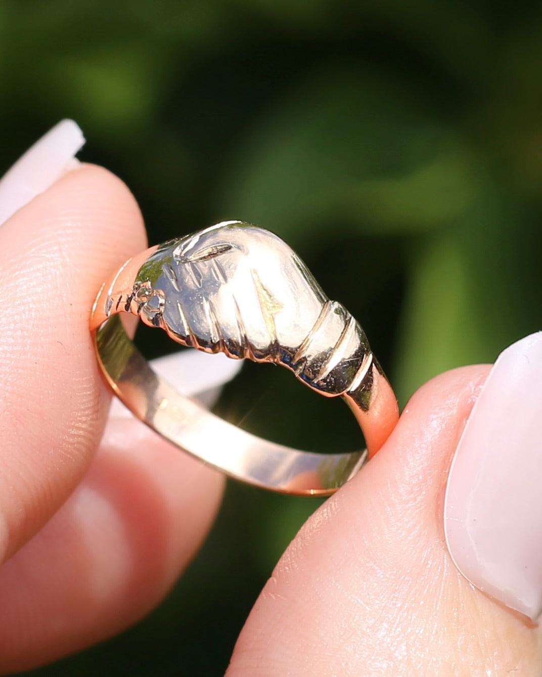 Vintique 15ct Fede Ring, 15ct Yellow Gold, size 7.5 or just over O1/2, 4.24g