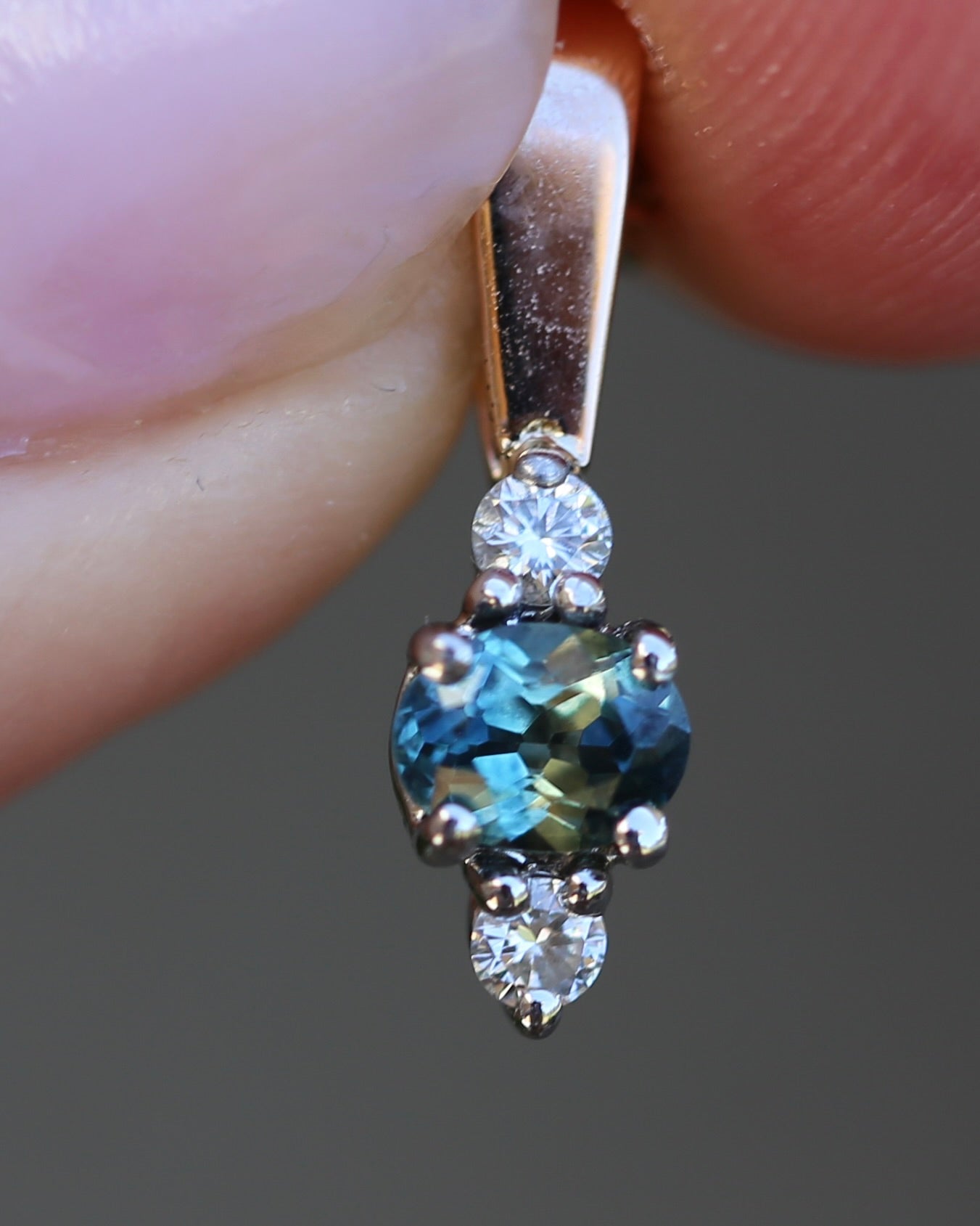 Vintage 0.55ct Parti Sapphire and 0.11ct Diamond Trilogy Pendant, 1.00g
