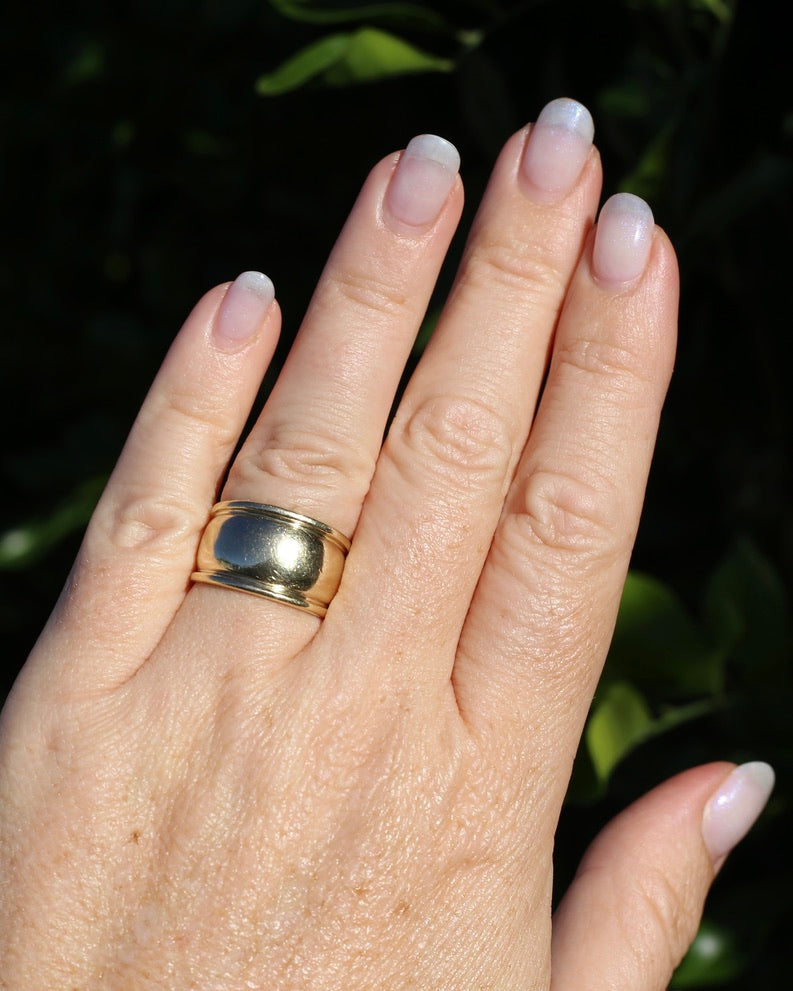 Chunky 12.8mm Domed Ring, 9ct Yellow Gold, size P1/2 or 8 (fits more like O1/2), 5.66g