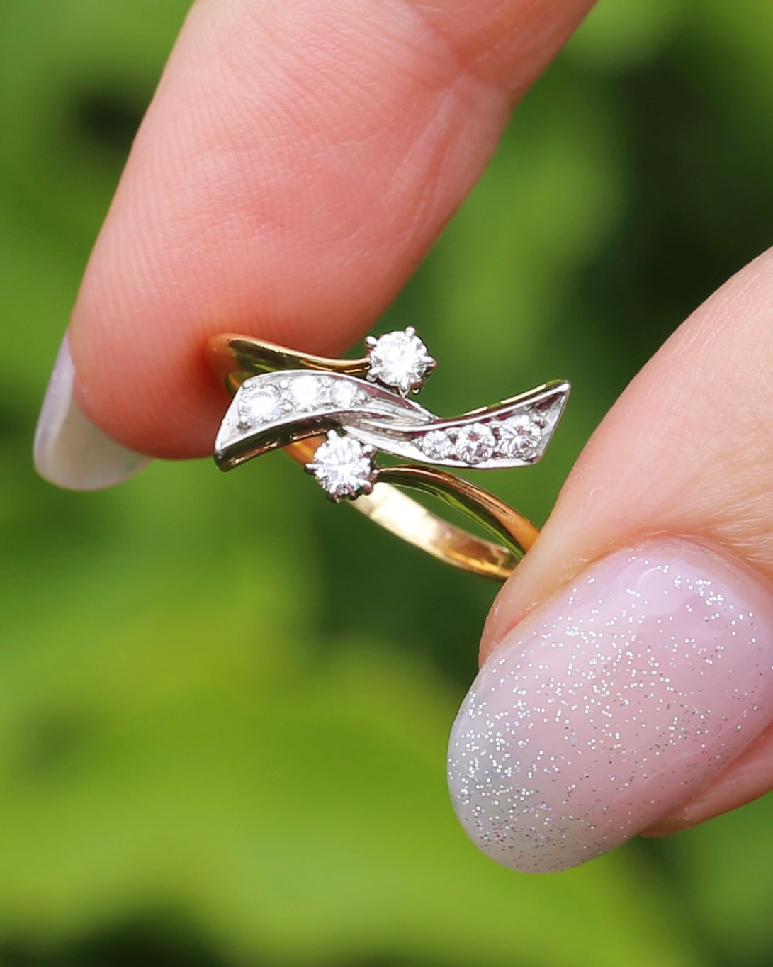 Antique Circa 1910 "Belle Epoque Toi et Moi" Asymmetric Diamond Bow Ring, 18ct Yellow Gold and Platinum, size L1/2 or 6, 3.62g