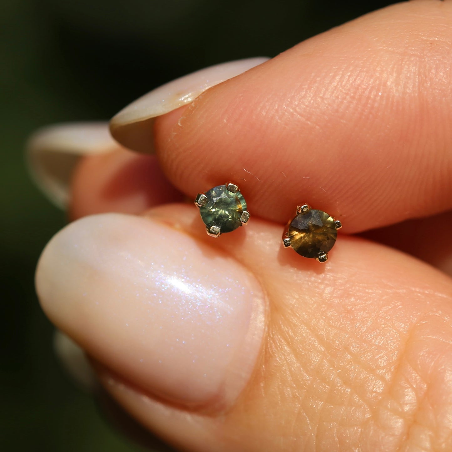 3.5mm Sapphire Stud Earrings, Green Brown, 4 claw 9ct Yellow Gold