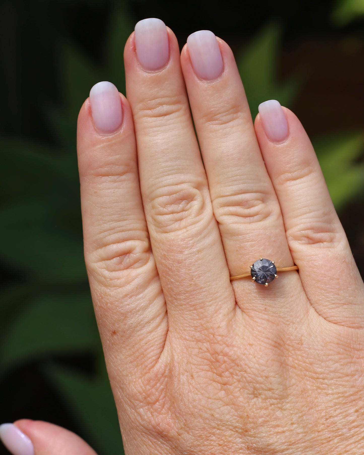 1.35 Lavender Grey Spinel Solitaire, 6 Claw setting, 9ct Yellow Gold, size 9.75 or just over T, 1.72g